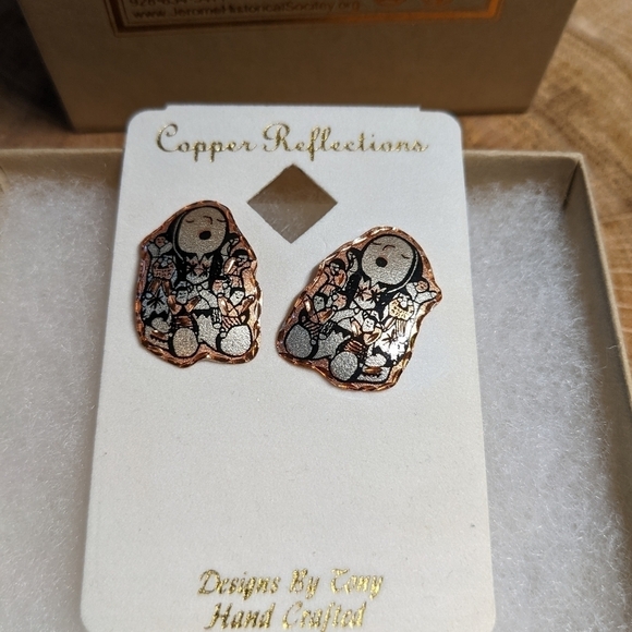 COSTAL COWBOY Copper Native American Earrings and Faux Turquoise Dangle - Picture 2 of 6